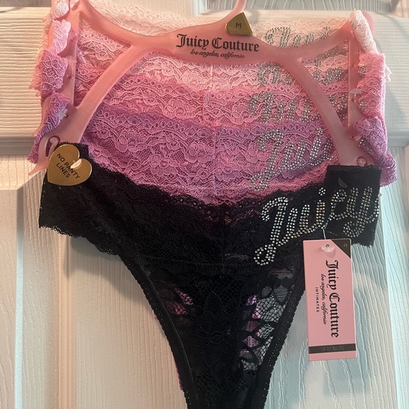 Juicy couture panties/ thongs size medium! Soft & comfy Perfect for valentines💘 - Picture 1 of 10